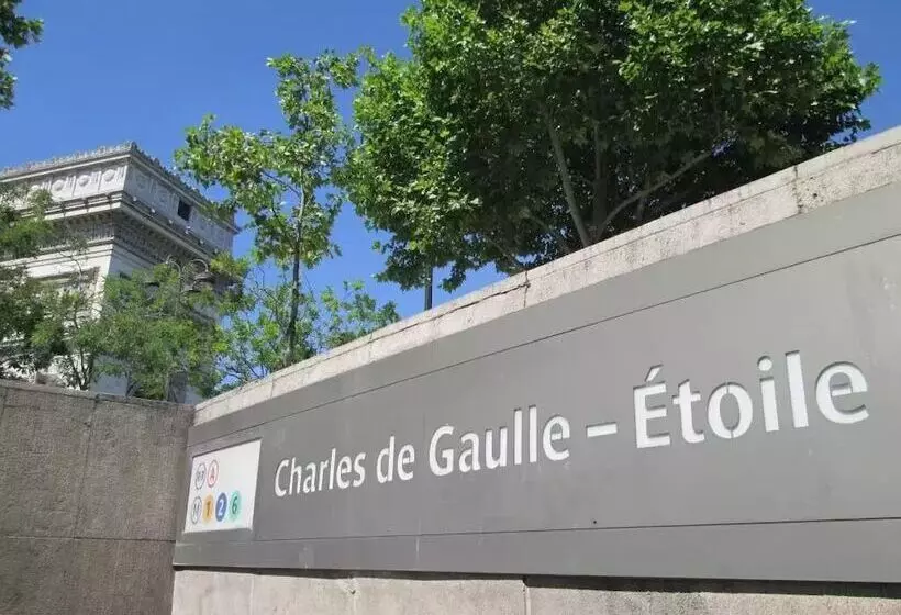 ホテル Grand Hôtel Champs Elysées