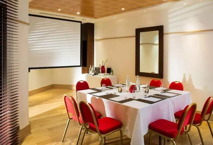 ホテル Grand Hôtel Champs Elysées