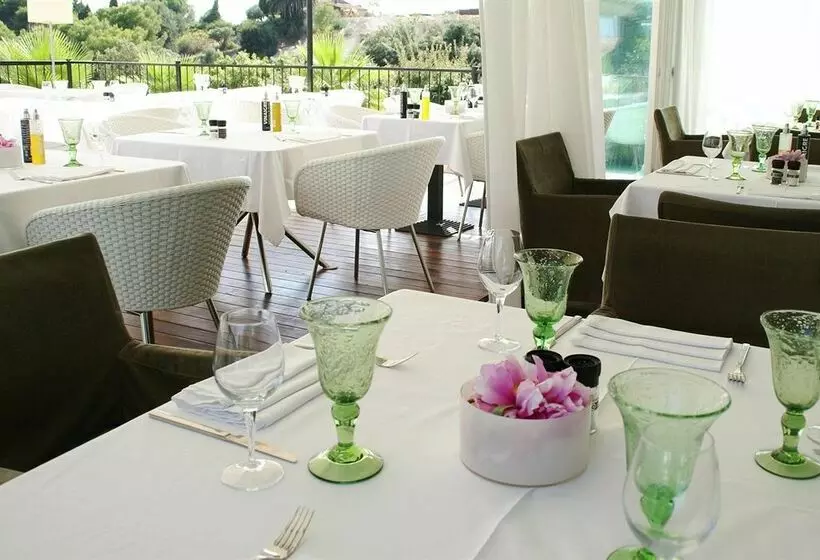 Hotel Sandton Hôtel Domaine Cocagne