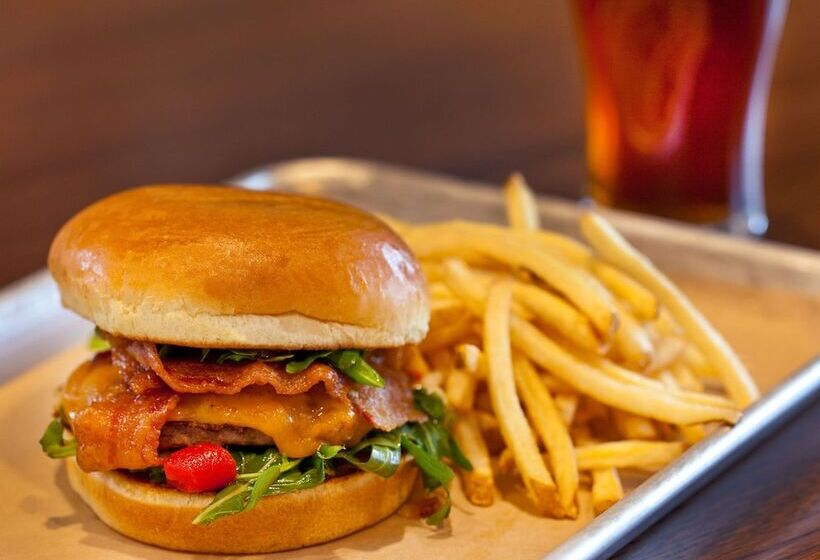 فندق Sonesta Atlanta Airport South