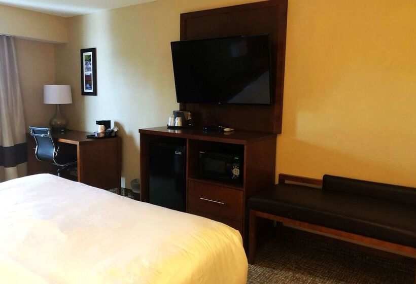 Отель Wingate By Wyndham Grove City