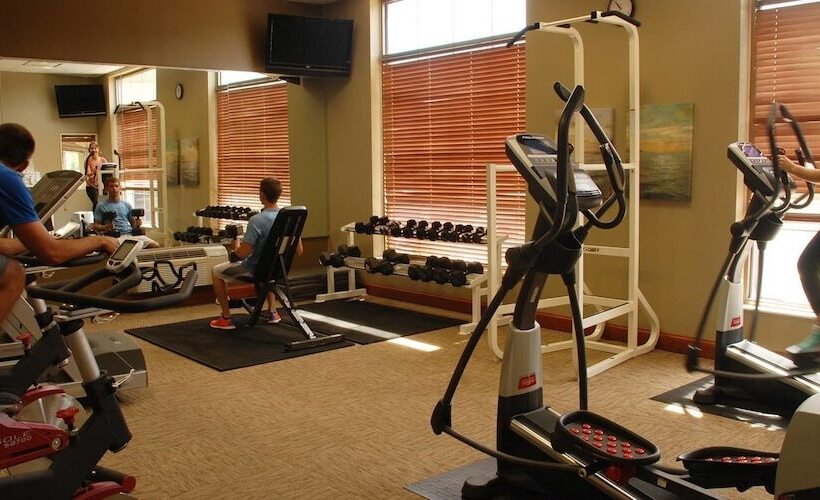 The Plaza Hotel & Suites Winona