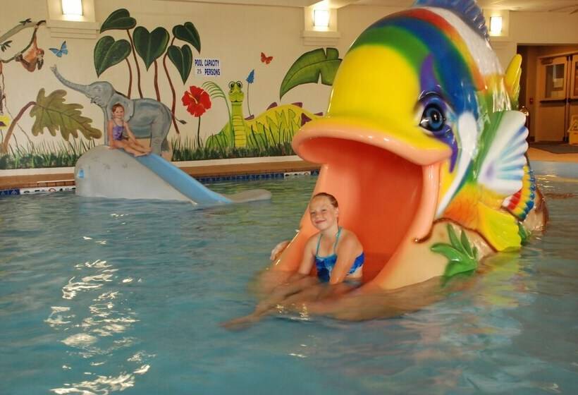 The Plaza Hotel & Suites Winona