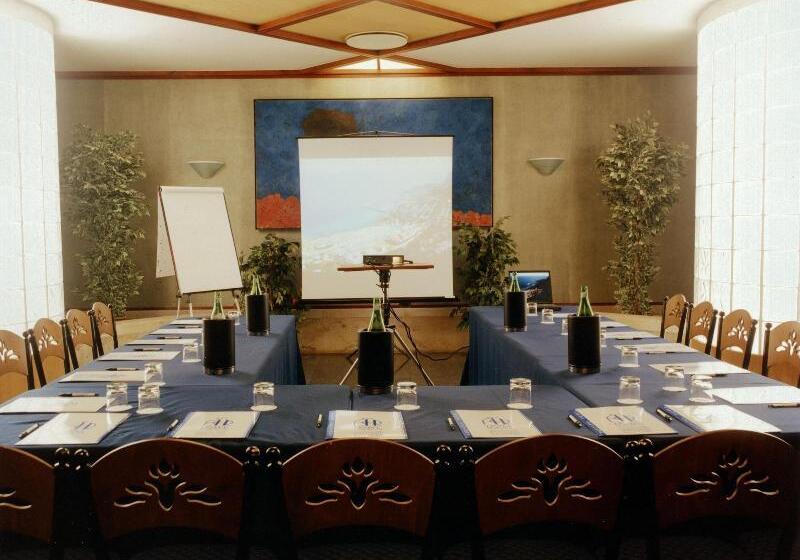 酒店 Addaura Village E Congressi