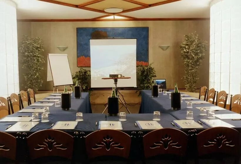 בית מלון כפרי Addaura Village E Congressi