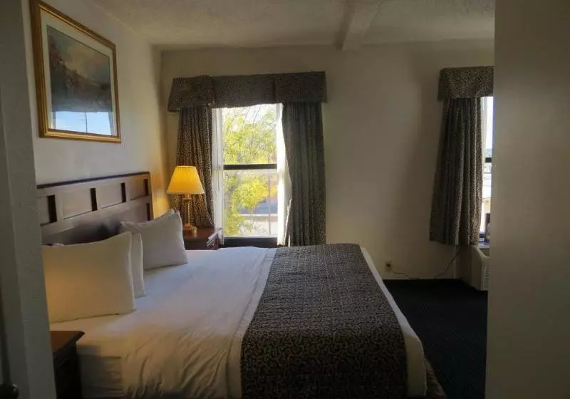 ホテル Baymont Inn & Suites Omaha