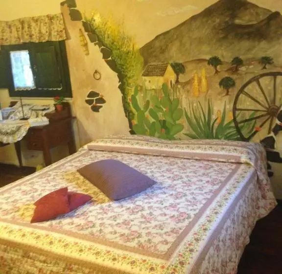 هتل B&b La Vetreria Almarù