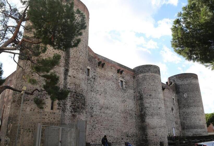 فندق B&b La Vetreria Almarù