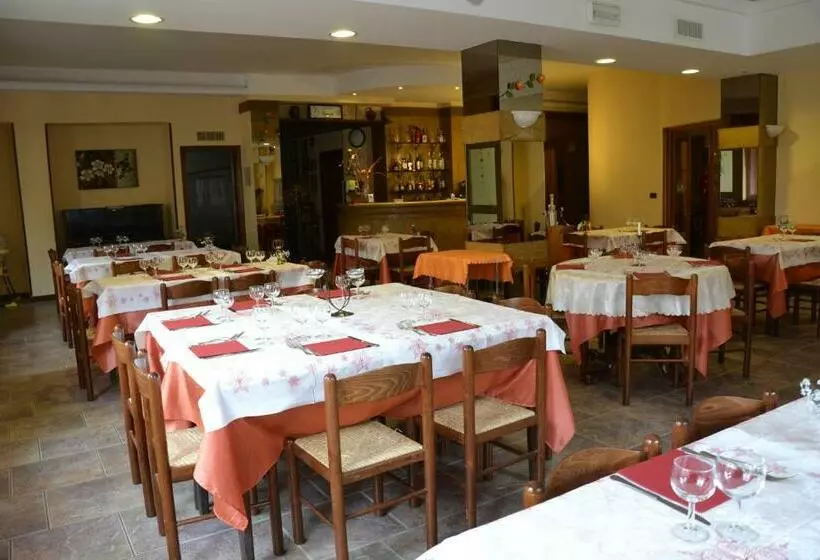هتل Ristorante Bagnaia