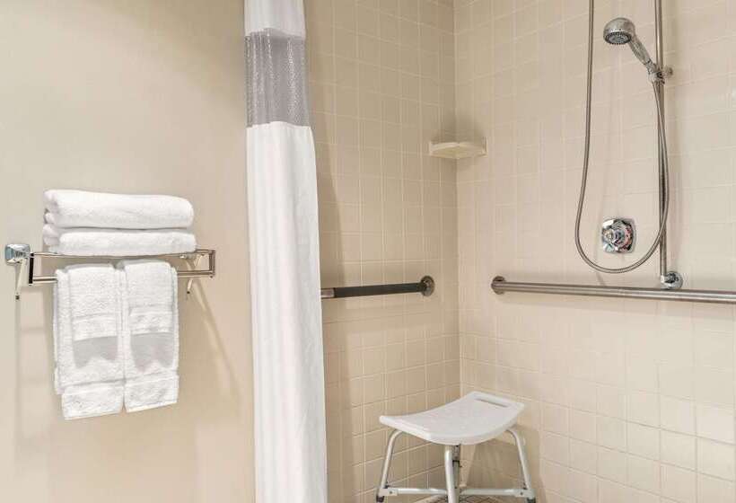 فندق Days Inn By Wyndham Fargo