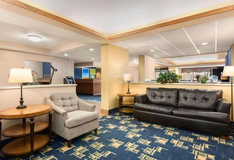 فندق Days Inn By Wyndham Fargo