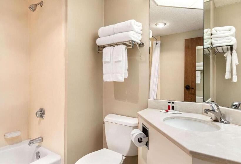 فندق Days Inn By Wyndham Fargo