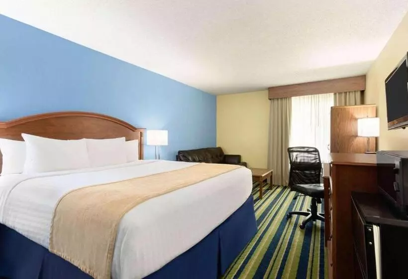 فندق Days Inn By Wyndham Fargo