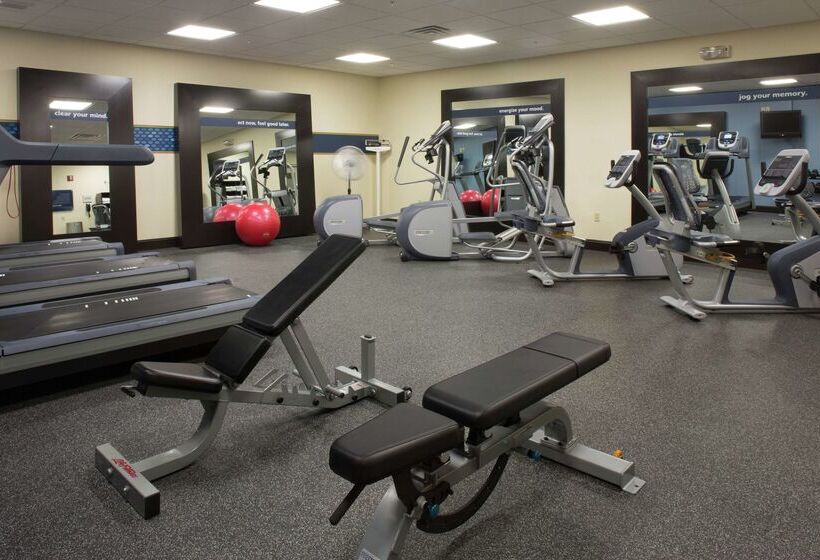 Отель Hampton Inn Clarks Summit