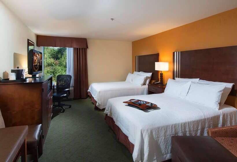 فندق Hampton Inn Cornelia