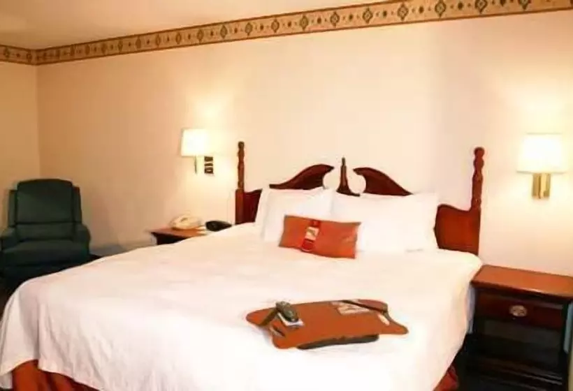 酒店 Hampton Inn Cornelia