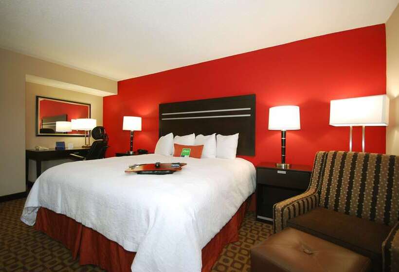 فندق Hampton Inn Fort Myers Airport & I 75