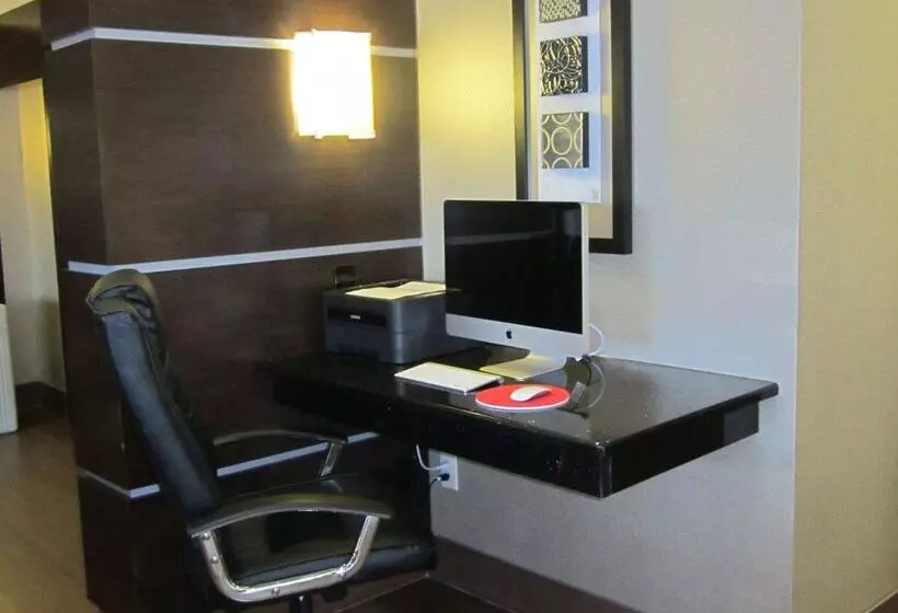 호텔 Hampton Inn Fort Myers Airport & I 75