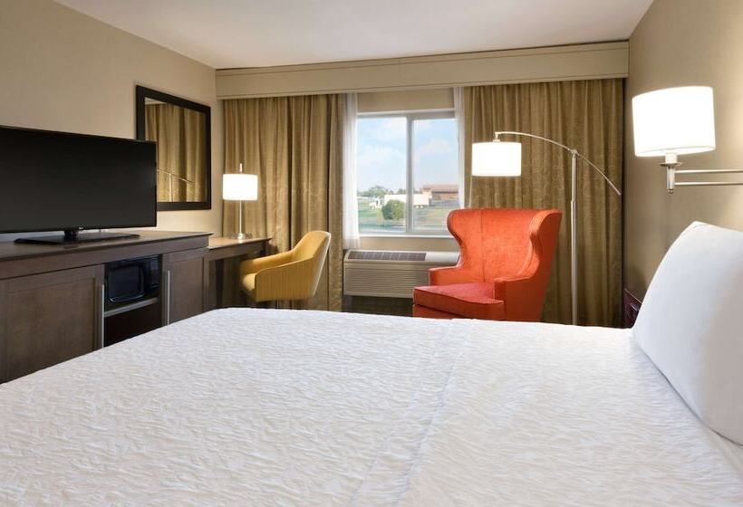 هتل Summit Suites