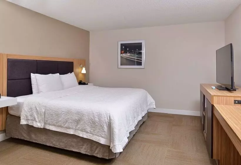 Hotelli Hampton Inn Greensboroeast