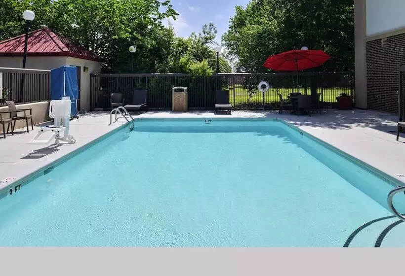 Hotelli Hampton Inn Greensboroeast