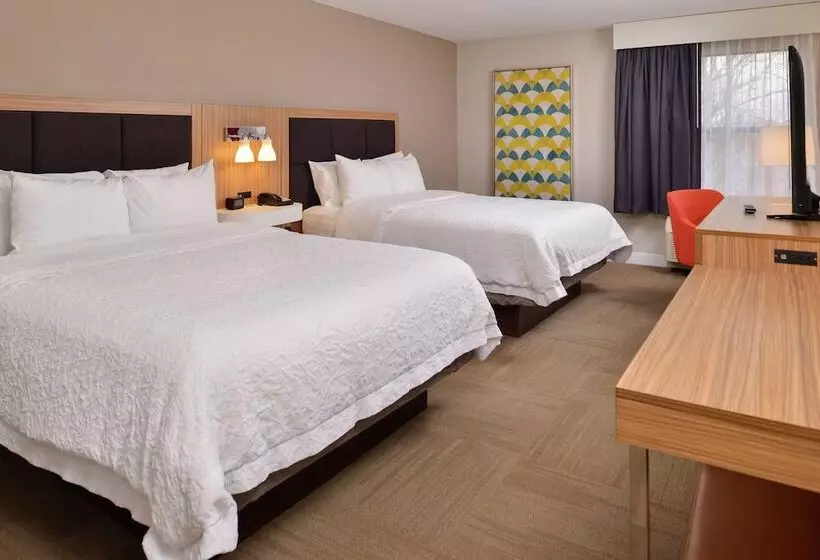 Hotelli Hampton Inn Greensboroeast