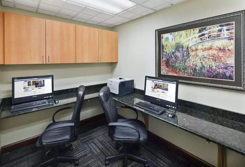 ホテル Hampton Inn Hinesville