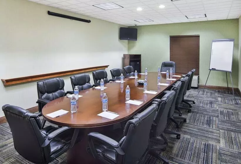 ホテル Hampton Inn Hinesville