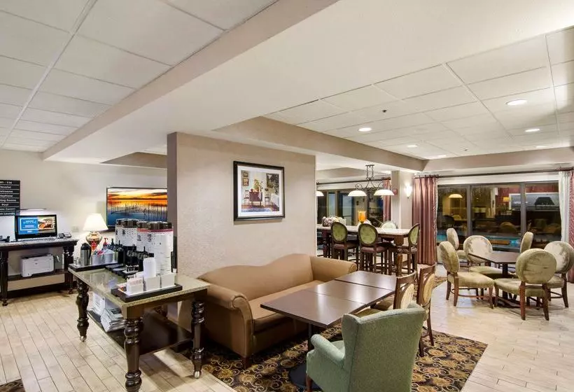 فندق Hampton Inn Mount Dora