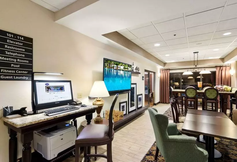 فندق Hampton Inn Mount Dora