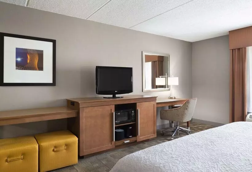 Отель Hampton Inn Pell City