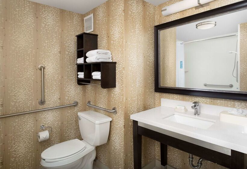 ホテル Hampton Inn & Suites Alpharetta