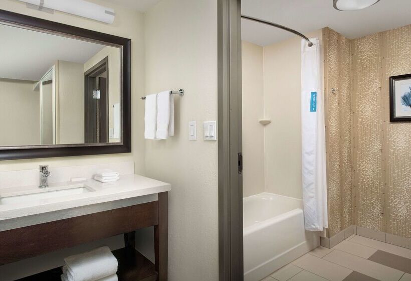 ホテル Hampton Inn & Suites Alpharetta