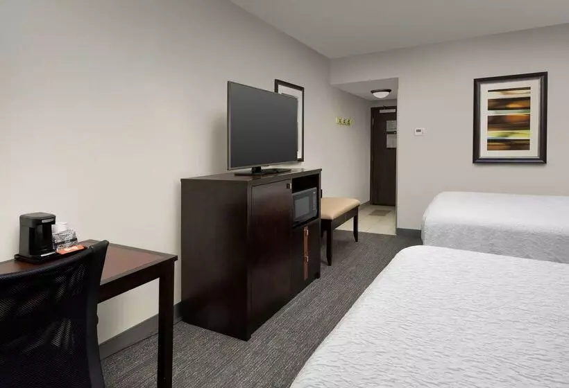 ホテル Hampton Inn & Suites Alpharetta