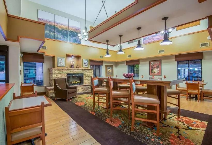 호텔 Hampton Inn & Suites Los Alamos White Rock