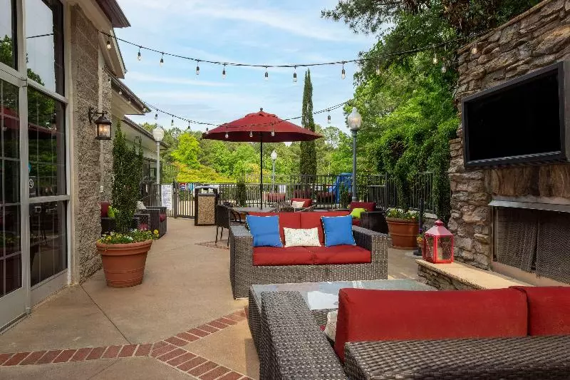 호텔 Hampton Inn & Suites Raleigh Cary Lenovo Center