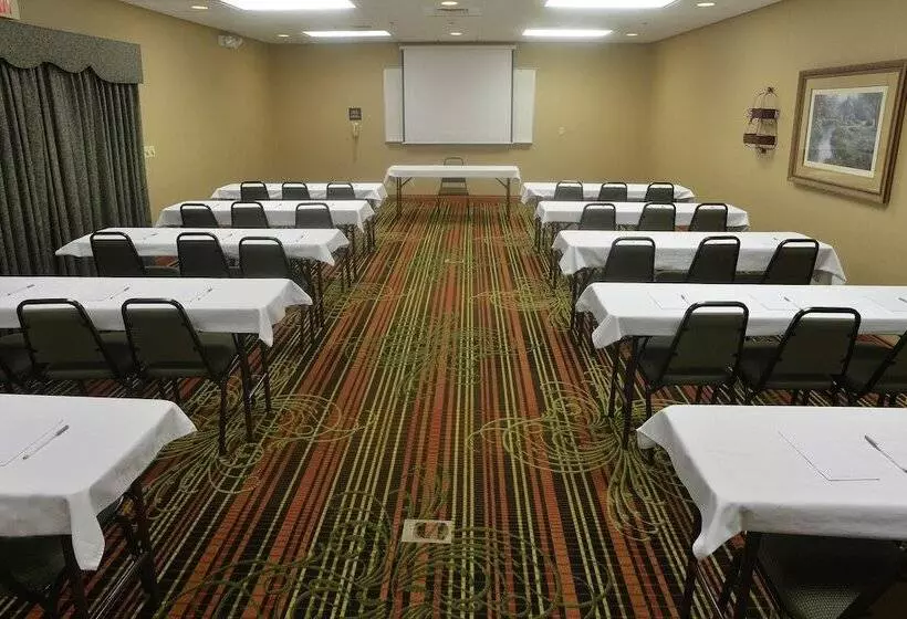 هتل Hampton Inn & Suites Springfield, Mo