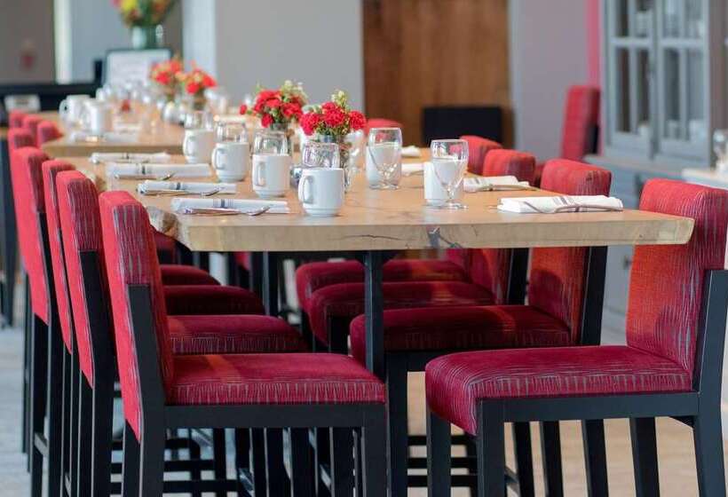 فندق Hilton Philadelphia At Penns Landing