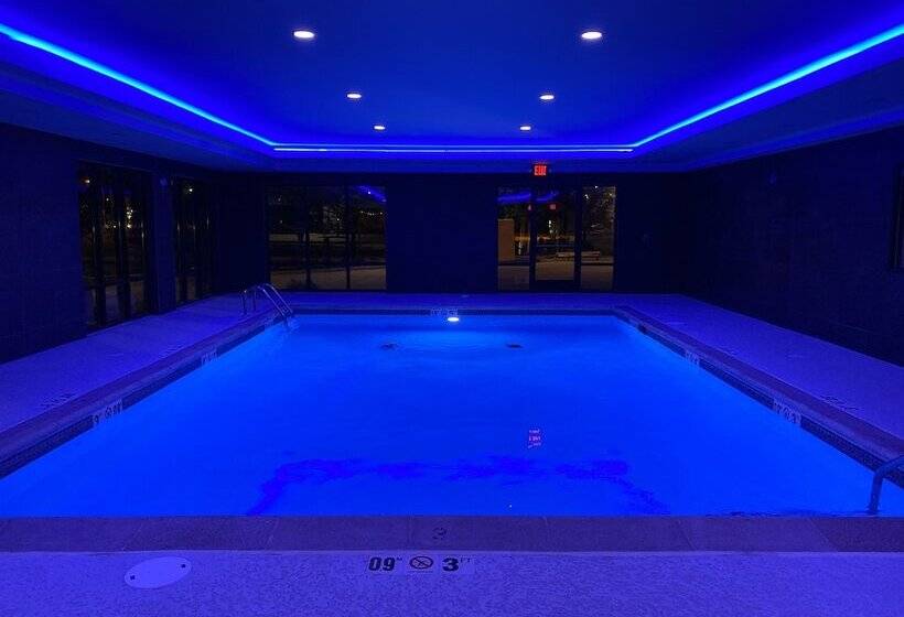 فندق La Quinta Inn & Suites By Wyndham St Louis Route 66