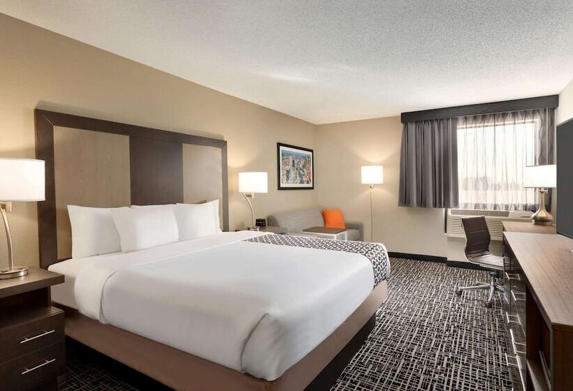 فندق La Quinta Inn & Suites By Wyndham St Louis Route 66