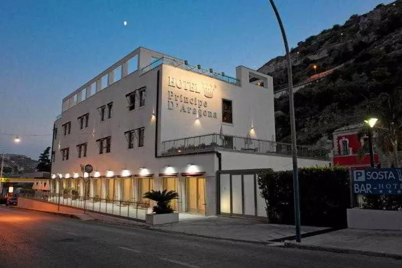 Hotel Principe D'aragona