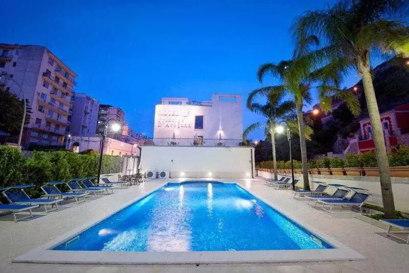 Hotel Principe D'aragona