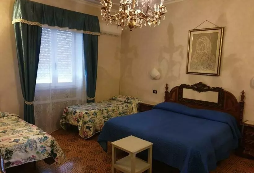 هتل Ristorante Bagnaia