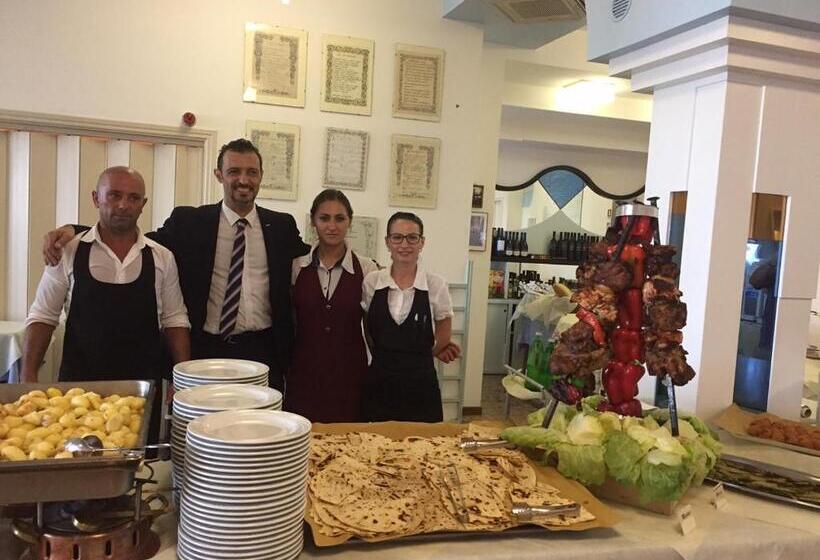 בית מלון כפרי Strand