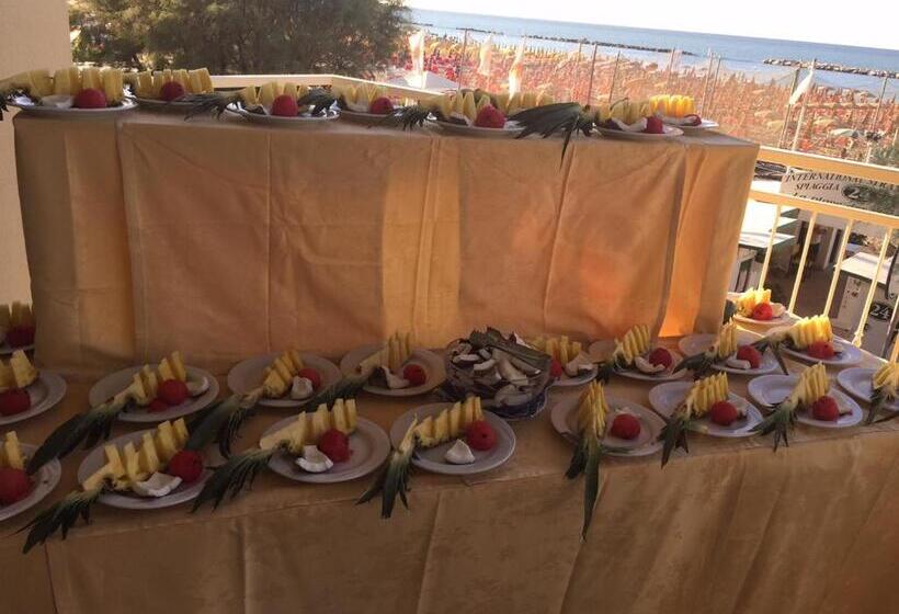 בית מלון כפרי Strand