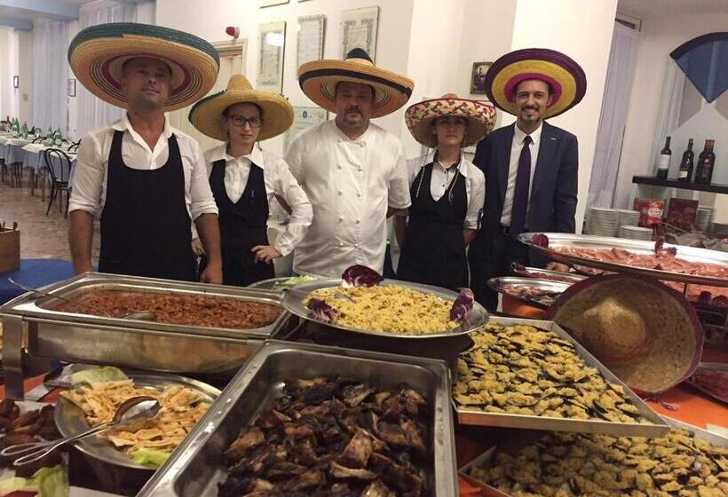 בית מלון כפרי Strand