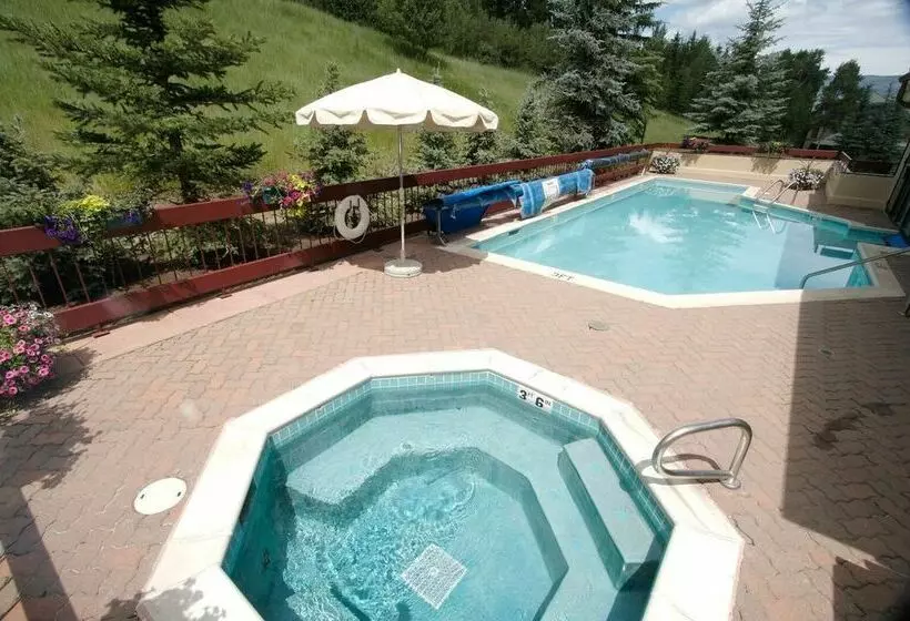 Отель Strawberry Park