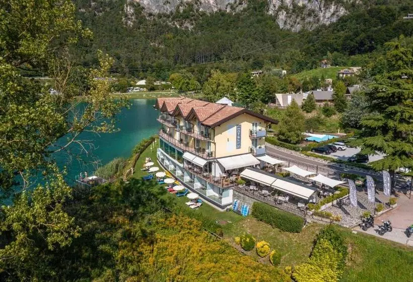Panoramic Hotel San Carlo Ledro