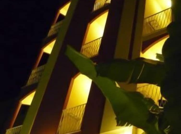 호텔 Resort Marinella