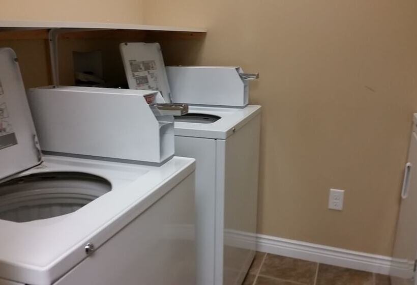 מוטל Riverview Suites